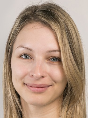 Kontra Éva